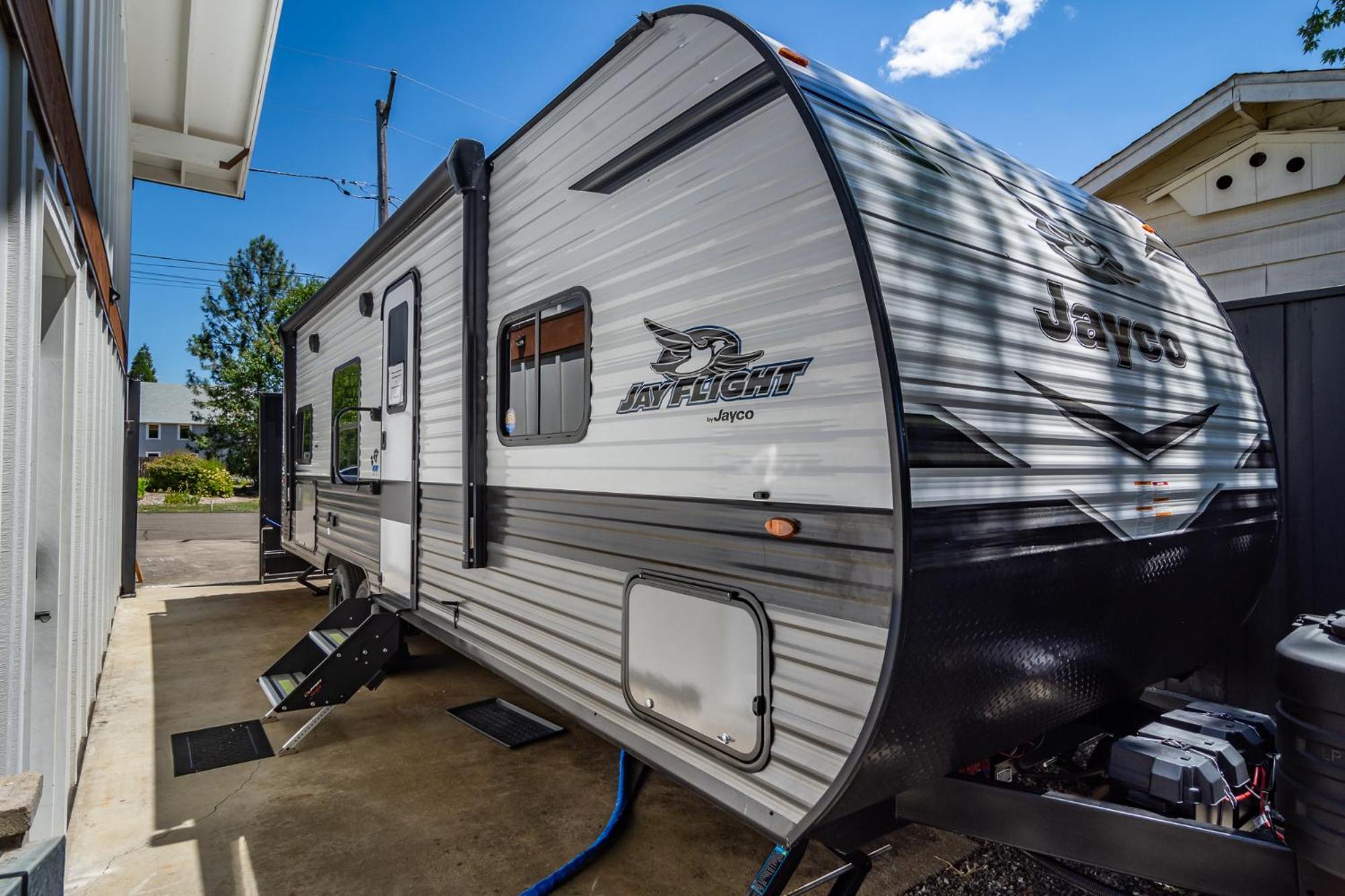 Chic Rv Retreat, Stunning Yard In Roseburg Ξενοδοχείο Εξωτερικό φωτογραφία